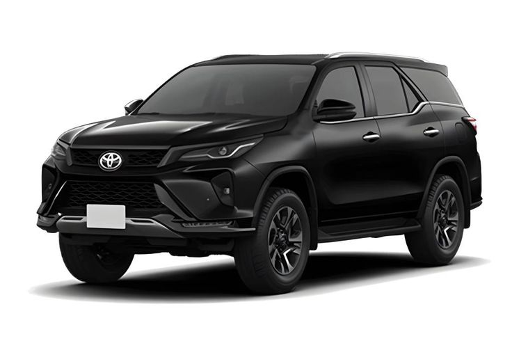 Fortuner rental karachi